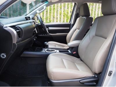 TOYOTA HILUX REVO DOUBLE CAB 2.8 G 4WD NAVI ปี 2017 เกียร์AUTO 4X4 สภาพนางฟ้า รูปที่ 4